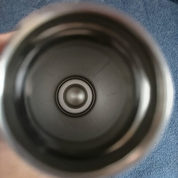 Brand new Hydro Flask Wine Bottle 740ml - Picture 5 of 5